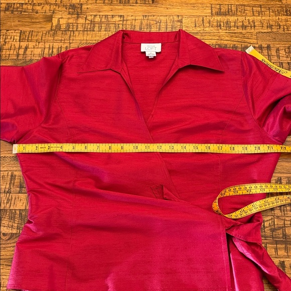 LOFT Vibrant Red Dupioni Silk Wrap Tie Blouse Women’s Size 12 - Picture 11 of 14
